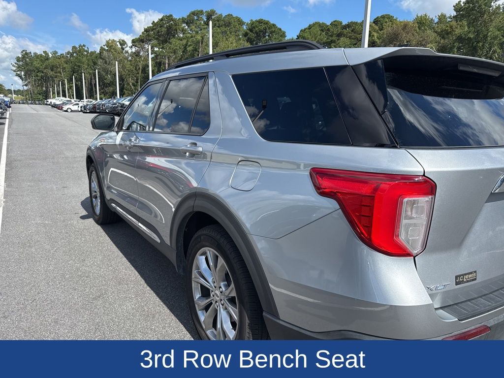 2022 Ford Explorer XLT photo 4