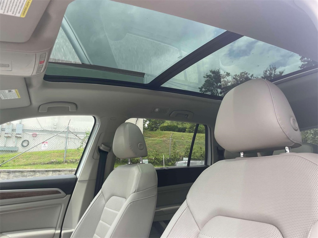 2019 Volkswagen Atlas V6 SEL Premium photo 19