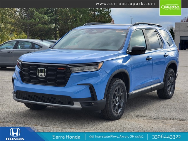 2025 Honda Pilot TrailSport's photo