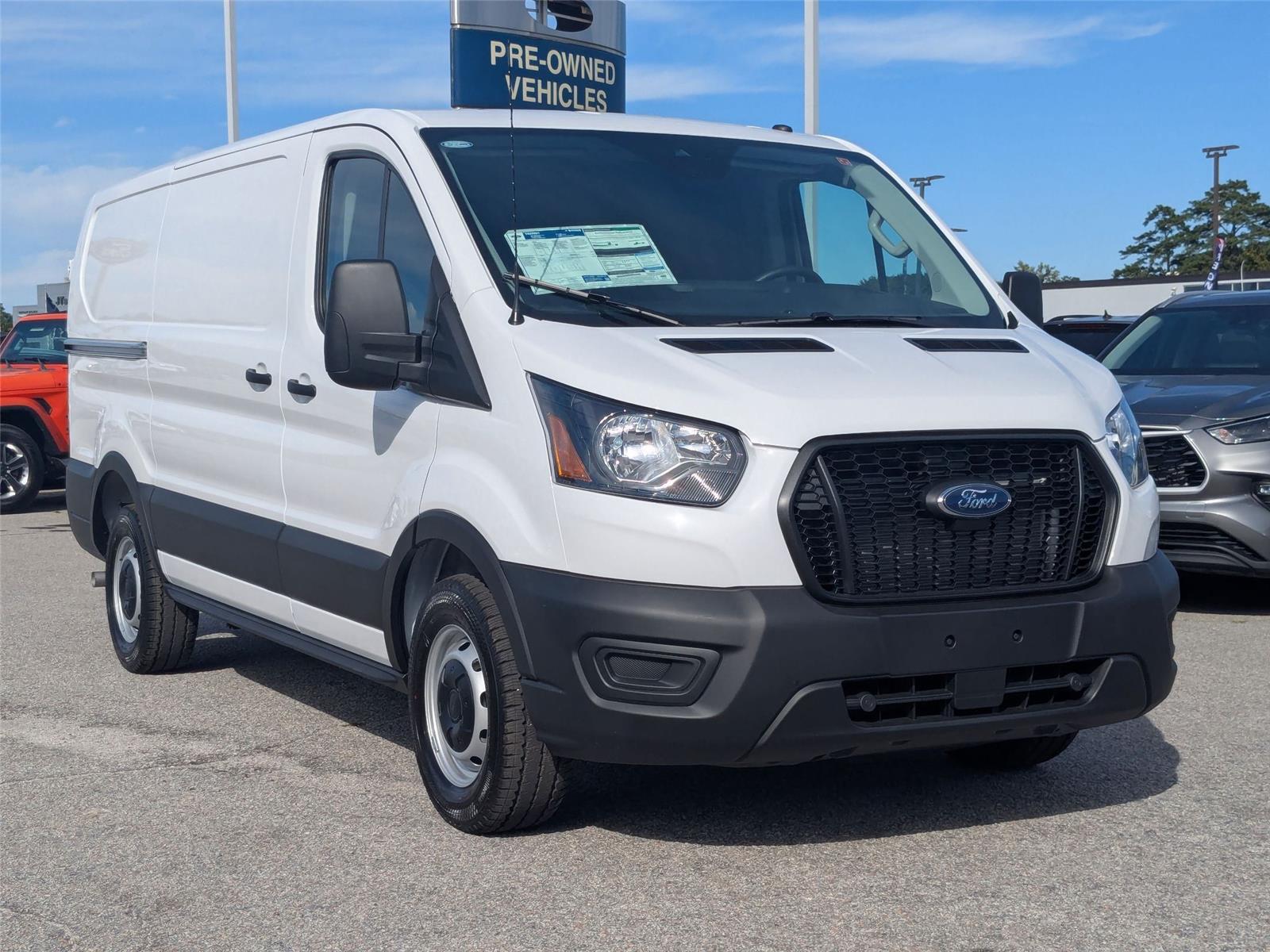 2025 Ford Transit Cargo Van photo 3