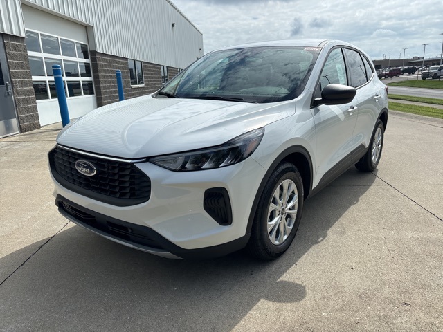 2025 Ford Escape Active photo 2