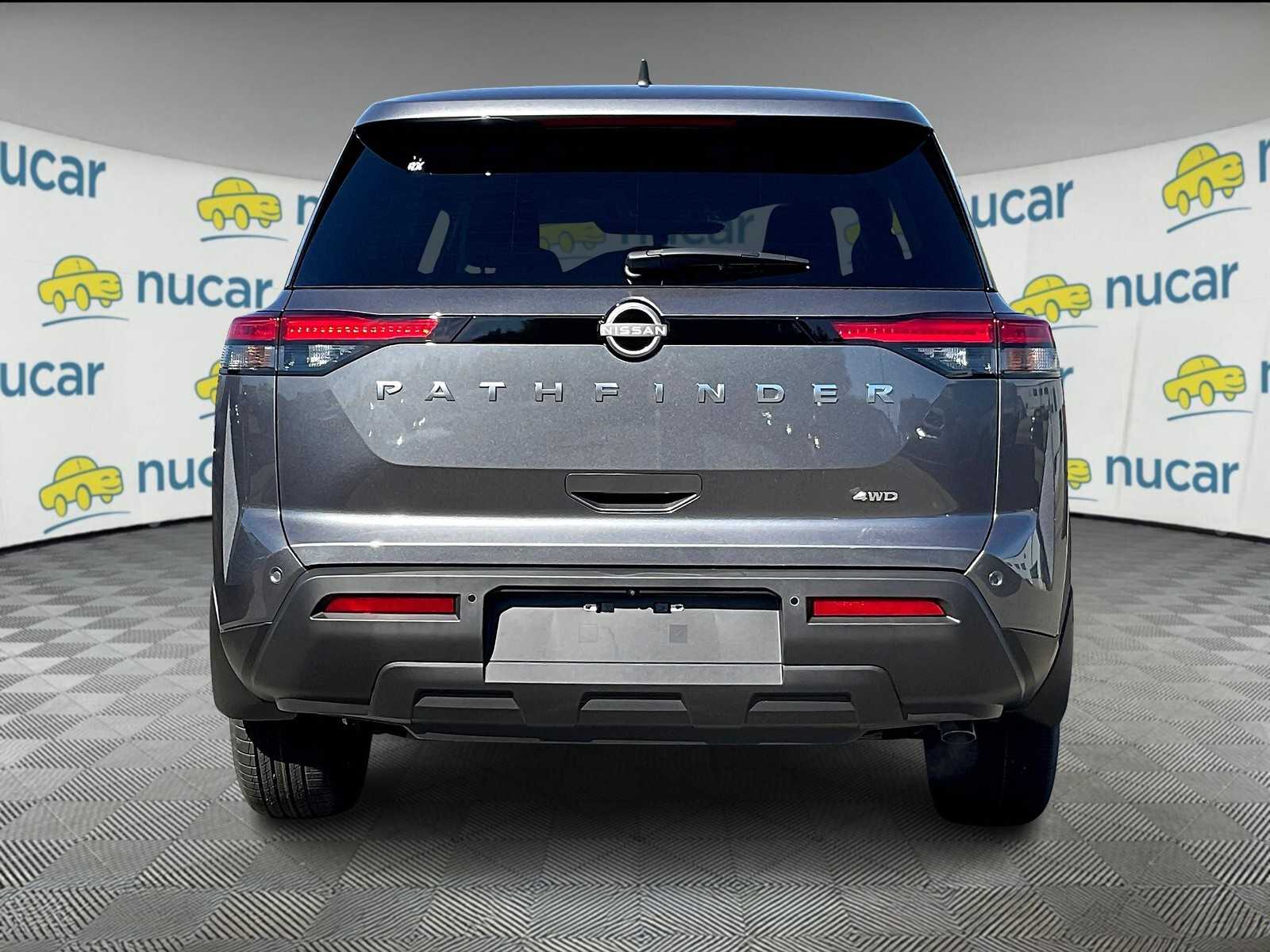 2025 Nissan Pathfinder S photo 4