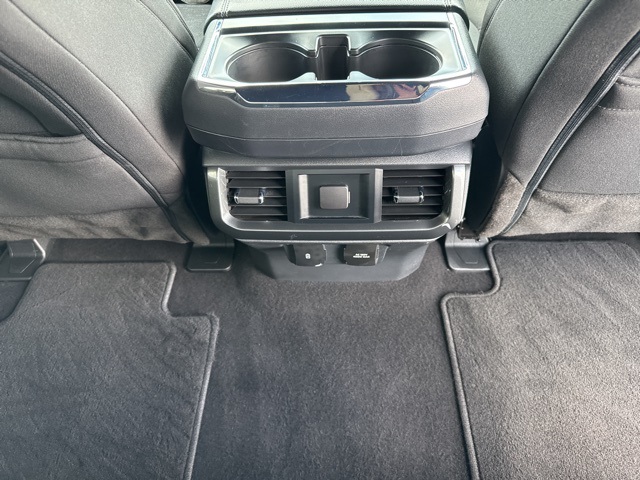 2023 Ford F-150 XLT photo 32