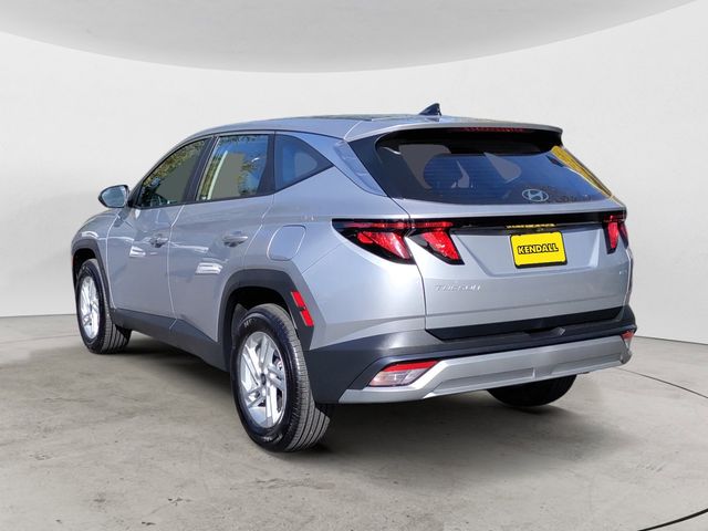 2025 Hyundai Tucson SE photo 3