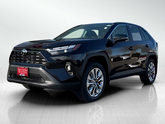 2025 Toyota RAV4 XLE Premium's photo