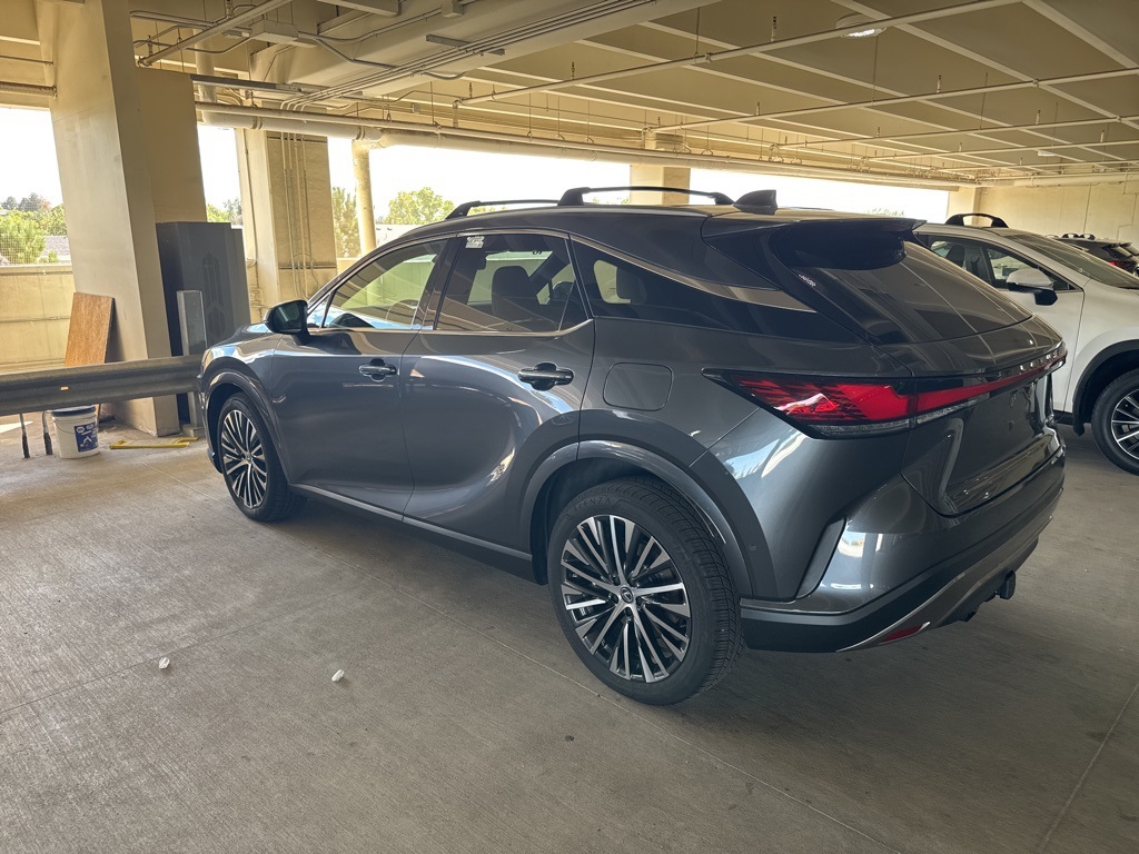 2024 Lexus RX 350 Premium photo 4