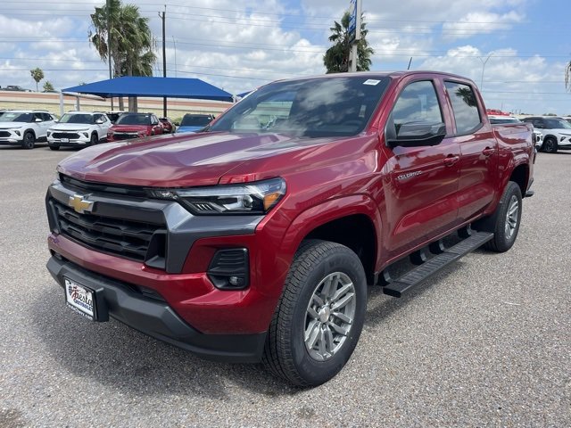 2025 Chevrolet Colorado Work Truck LT photo 3