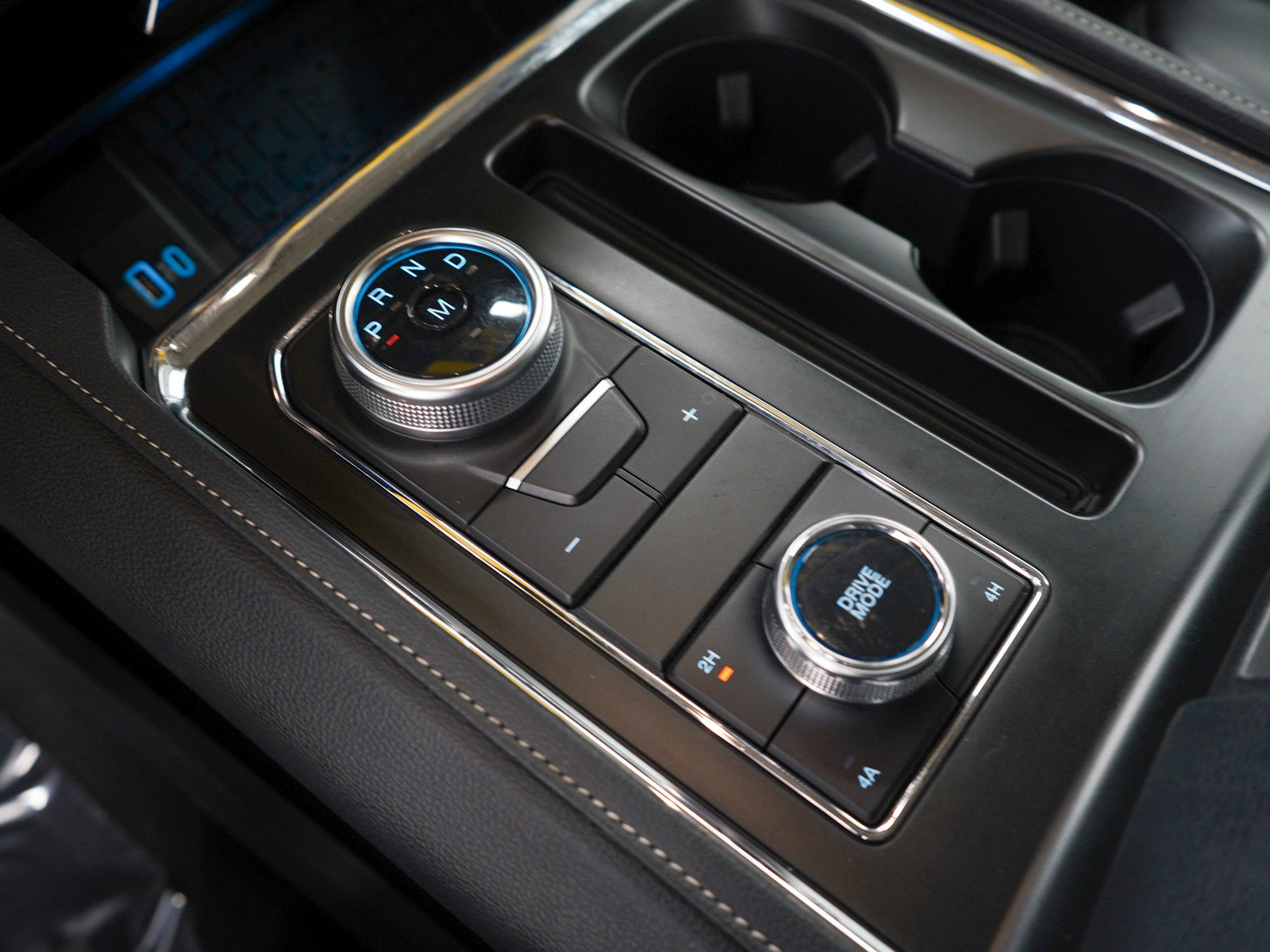 2024 Ford Expedition MAX XLT photo 25