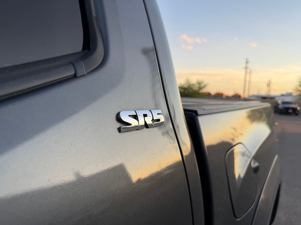 2019 Toyota Tacoma SR5 photo 5