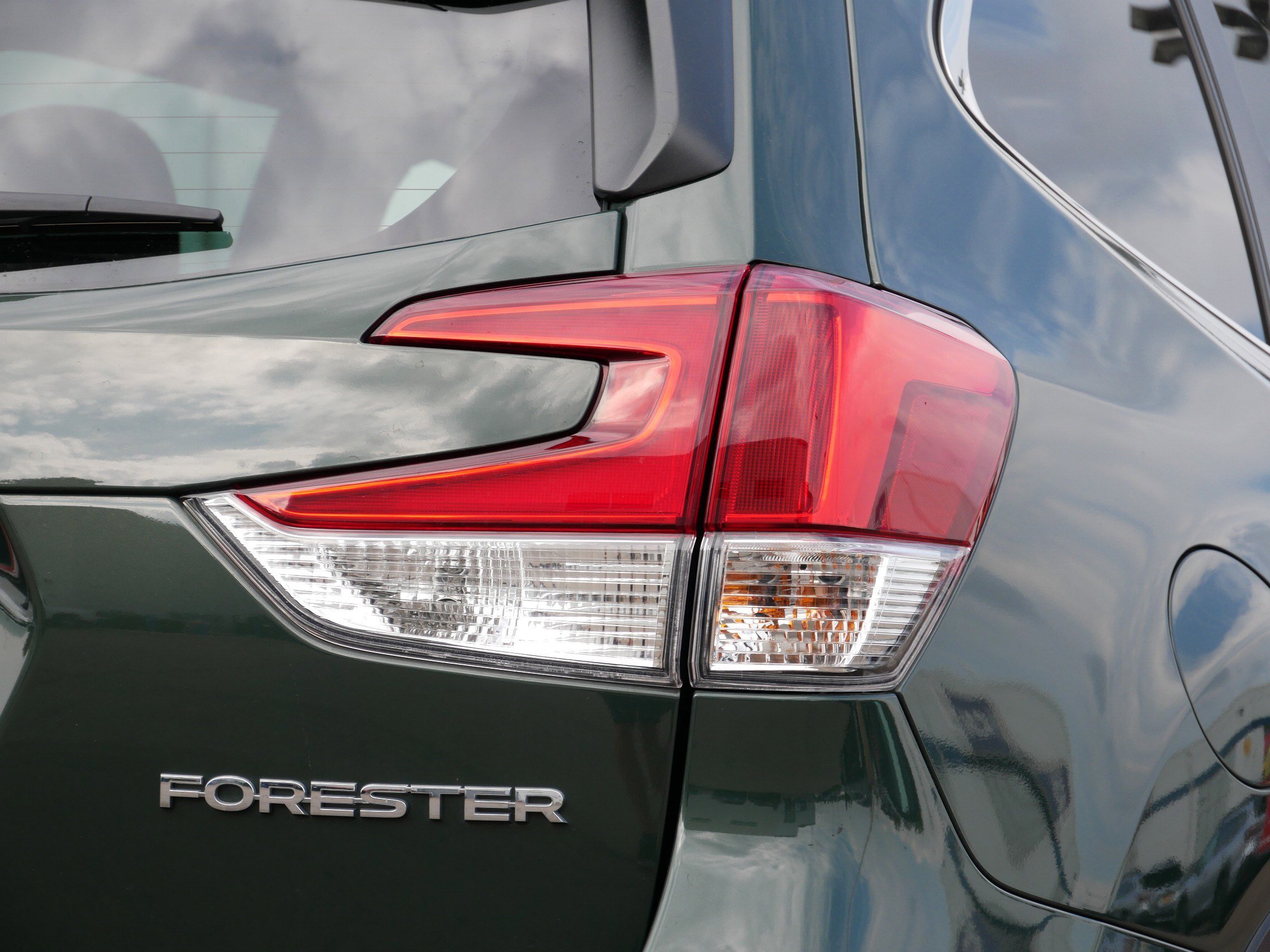 2023 Subaru Forester Limited photo 17
