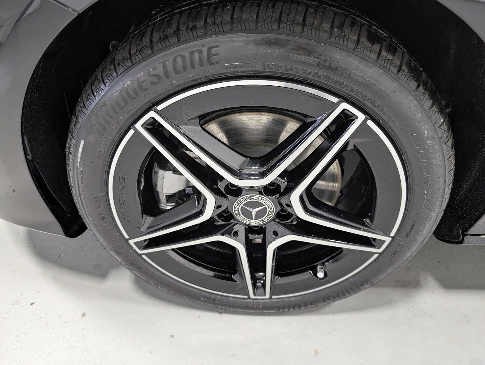 2026 Mercedes Benz CLA 250 4MATIC photo 3