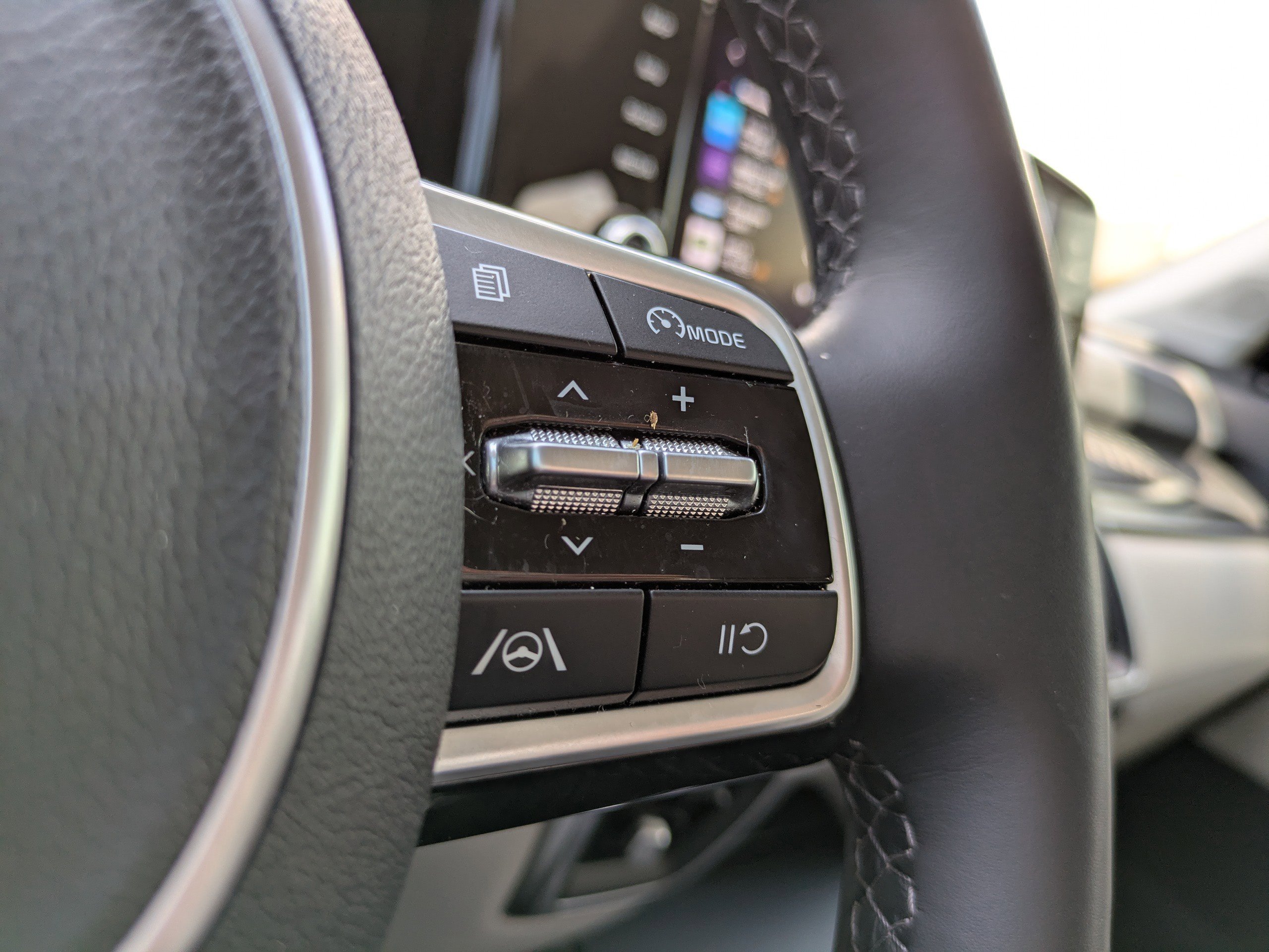 2022 Kia Sorento S photo 20