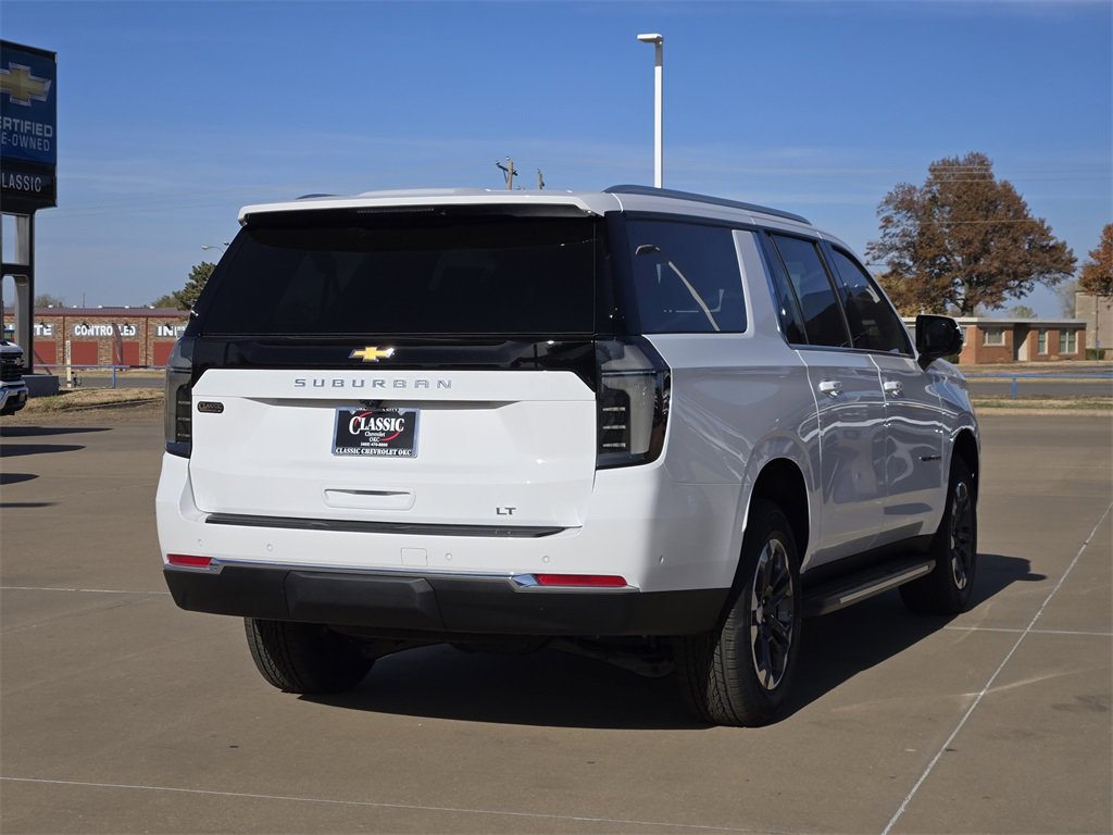 2026 Chevrolet Suburban LT photo 4