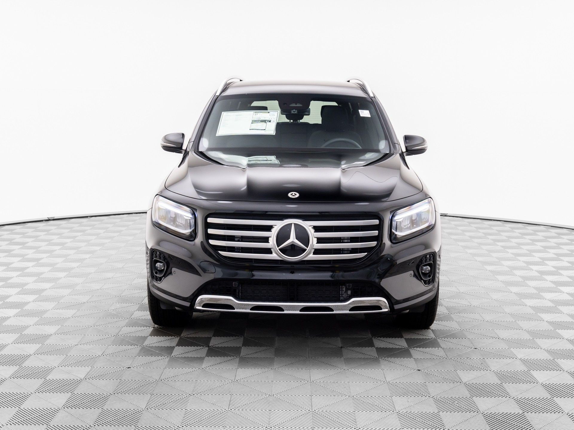 2025 Mercedes Benz GLB 250 4MATIC photo 8