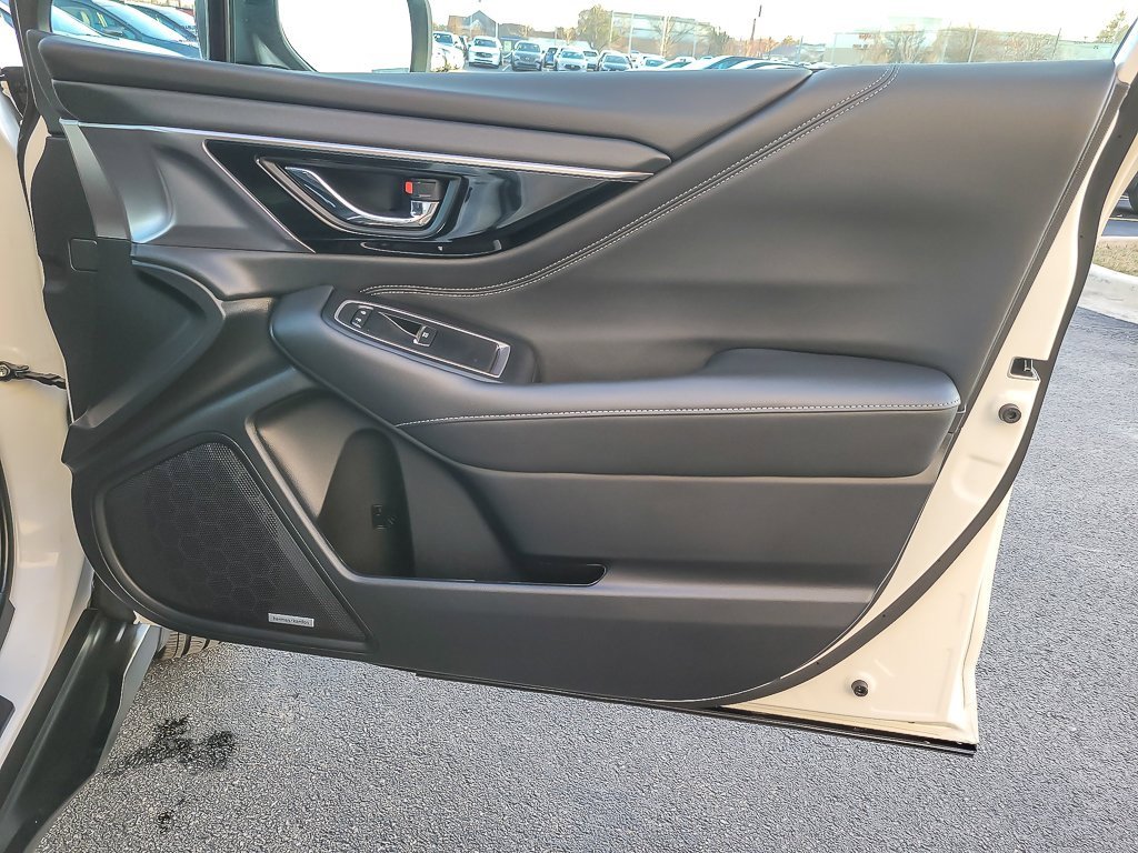 2025 SUBARU OUTBACK - Image 22