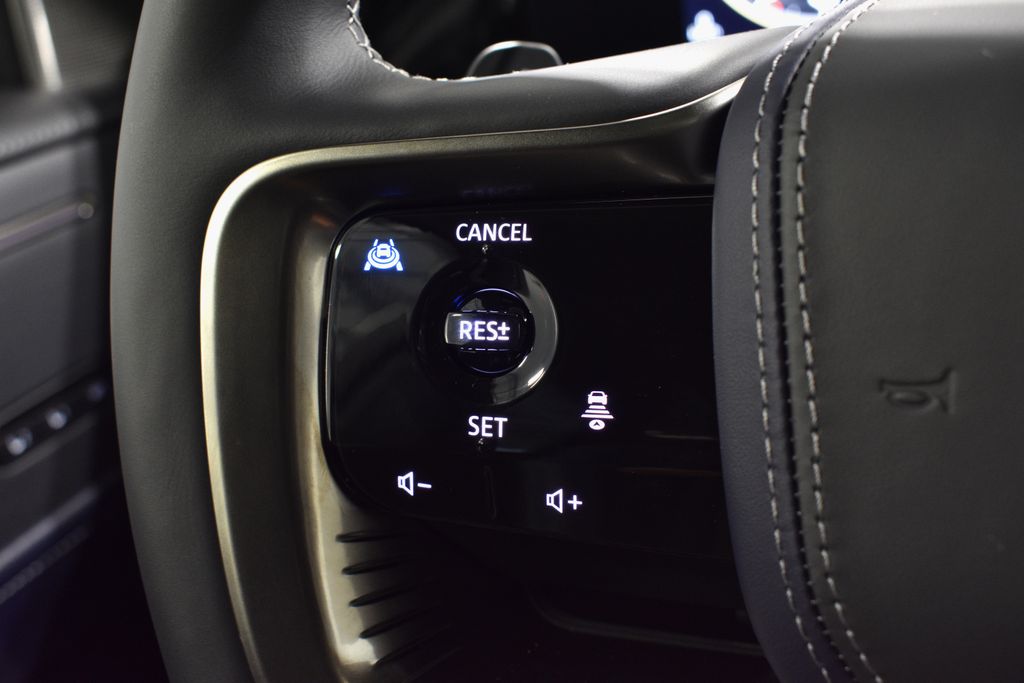 2026 Infiniti QX80 Sensory photo 18