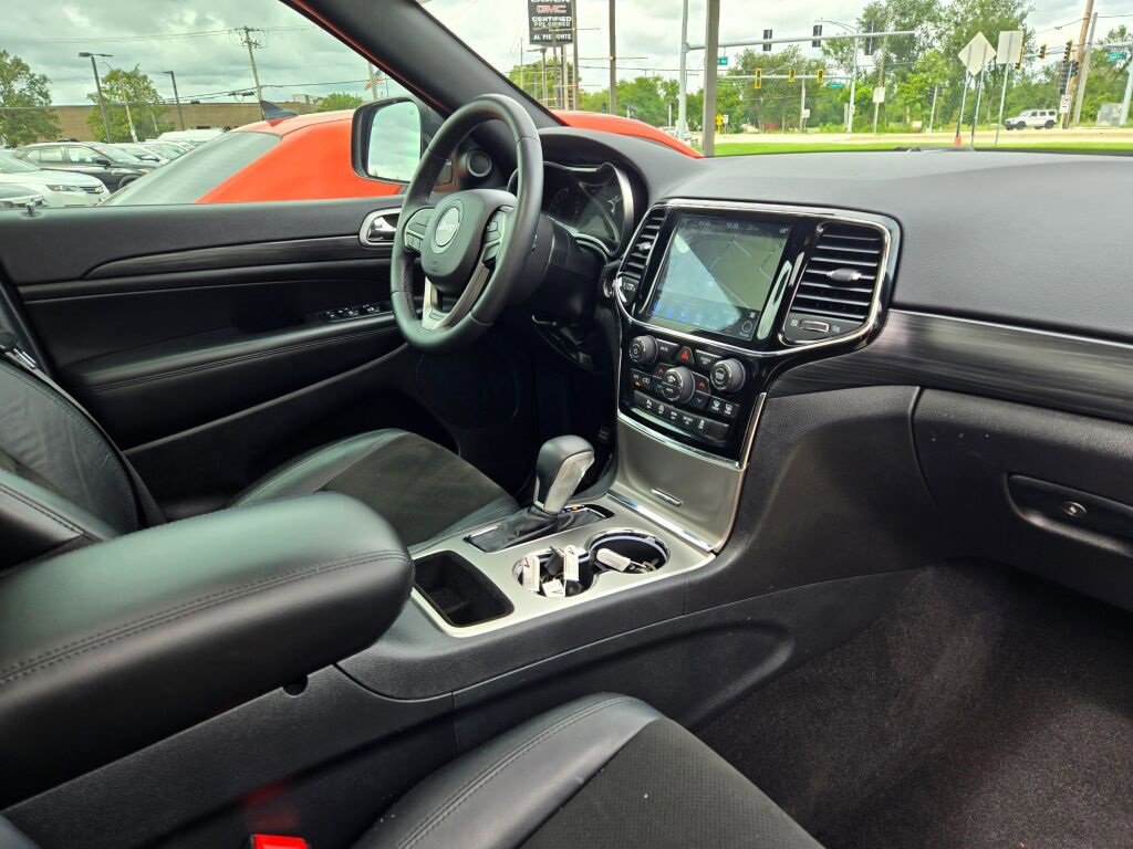 2019 Jeep Grand Cherokee Altitude photo 3