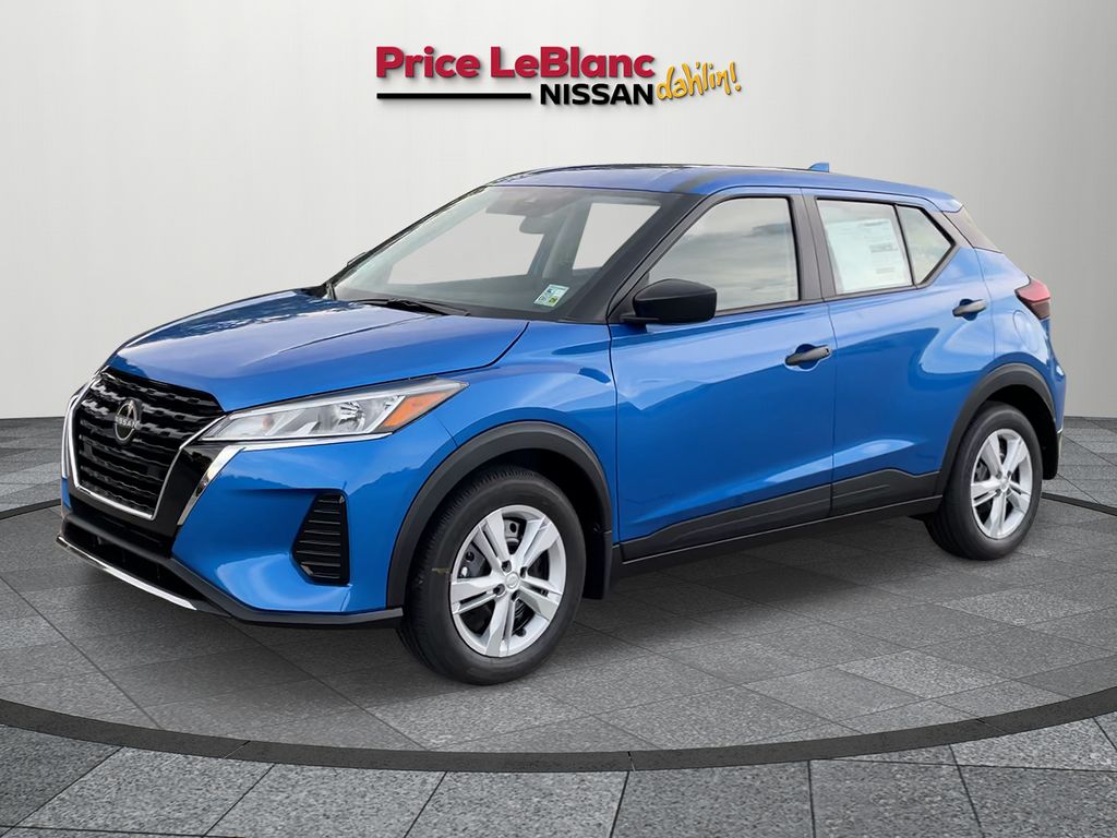 2025 Nissan Kicks Play S photo 2