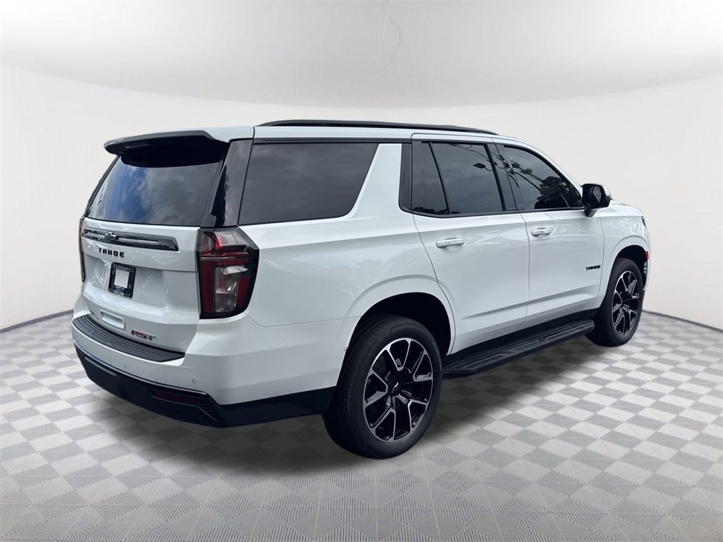 2023 Chevrolet Tahoe RST photo 2