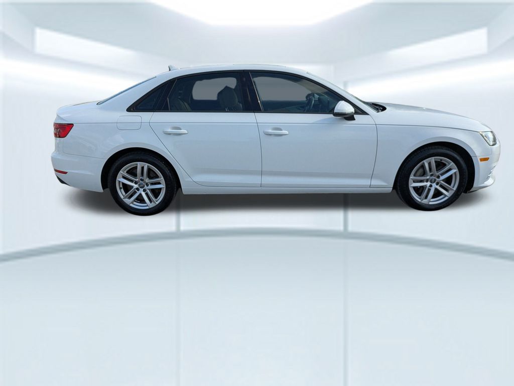 2017 Audi A4 2.0T Premium photo 6