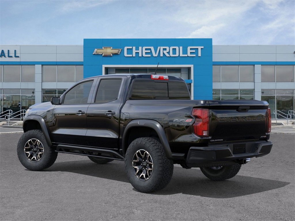 2026 Chevrolet Colorado ZR2 photo 3