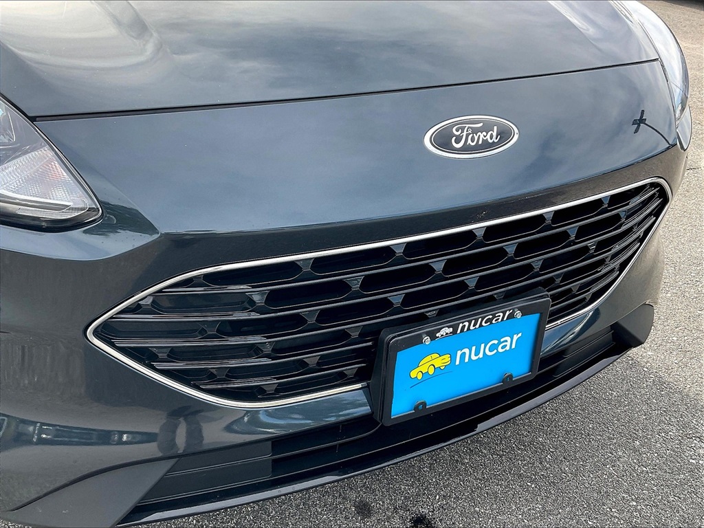 2022 Ford Escape SEL photo 26