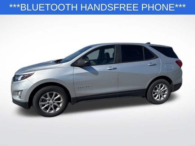 2021 Chevrolet Equinox LS photo 3