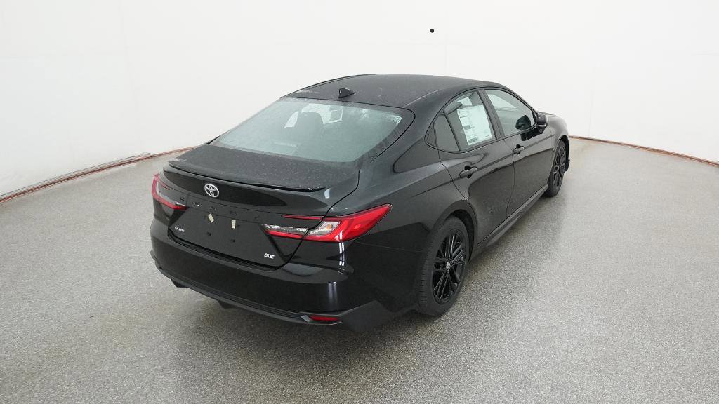 2026 Toyota Camry SE photo 19