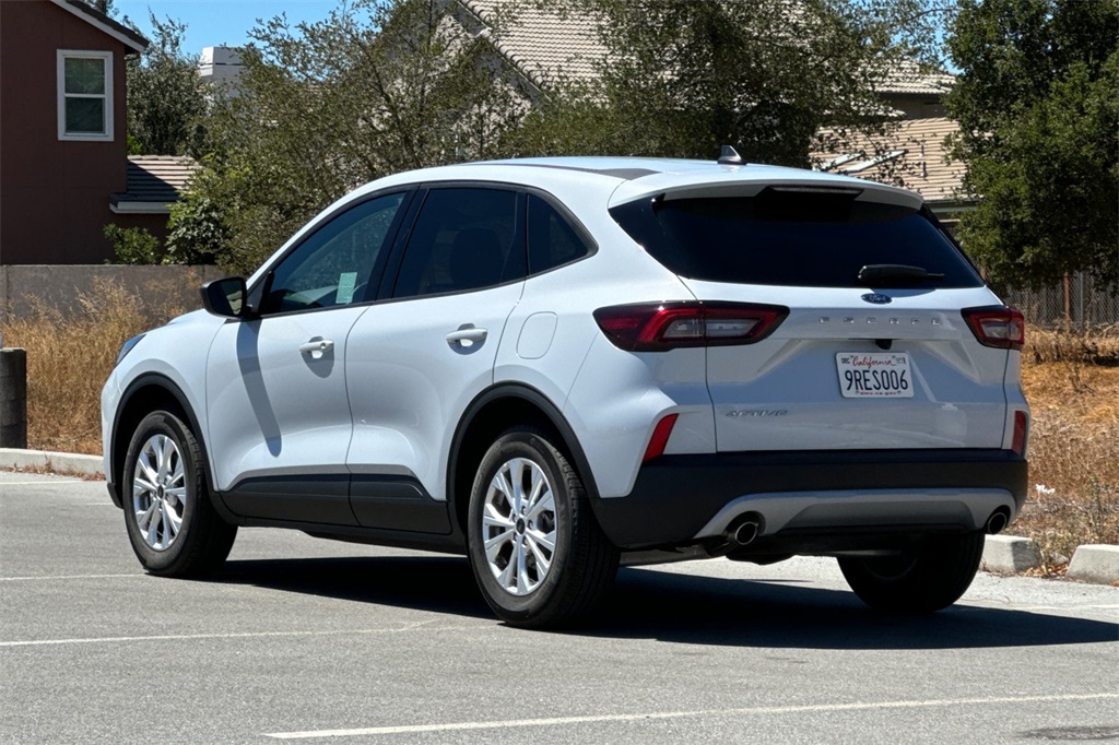 2025 Ford Escape Active photo 6