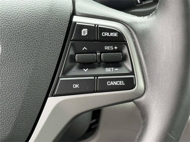 2017 Hyundai Elantra Limited photo 22