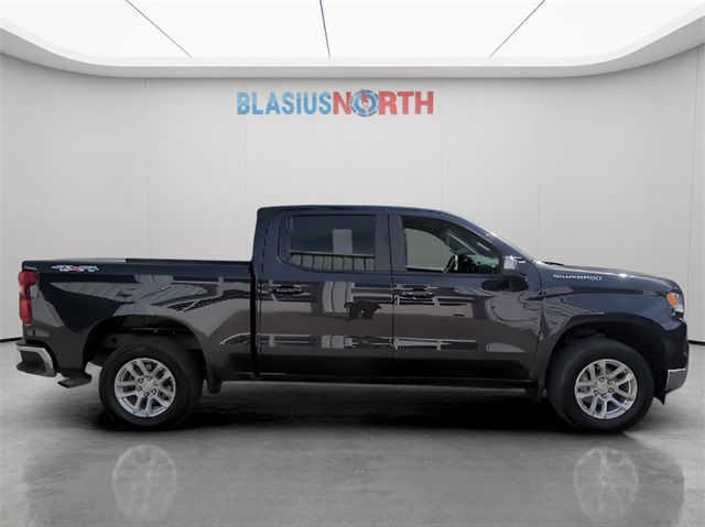 2023 Chevrolet Silverado 1500 LT photo 5
