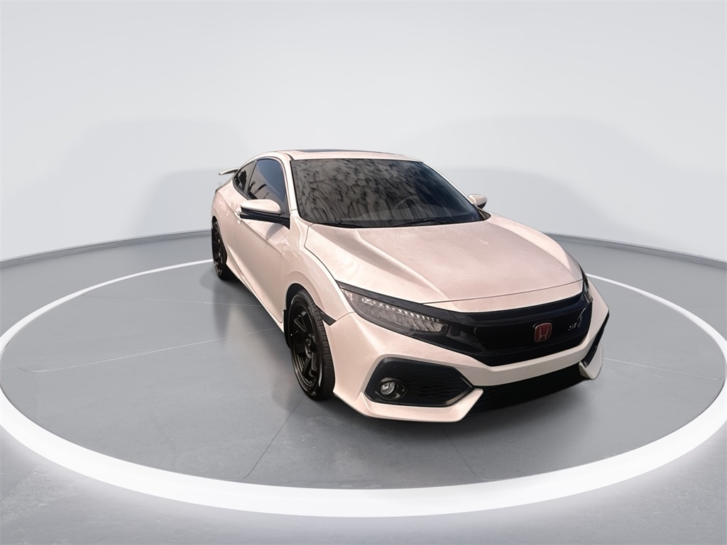 2018 Honda Civic Si photo 2