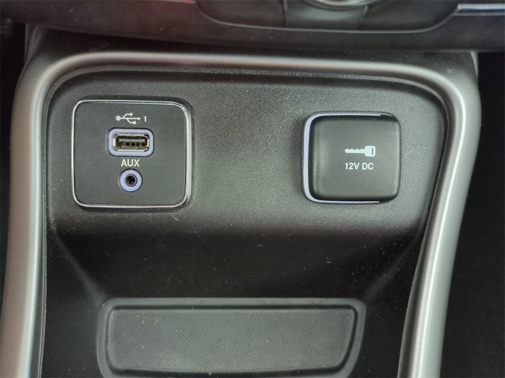 2020 Jeep Compass Latitude photo 22