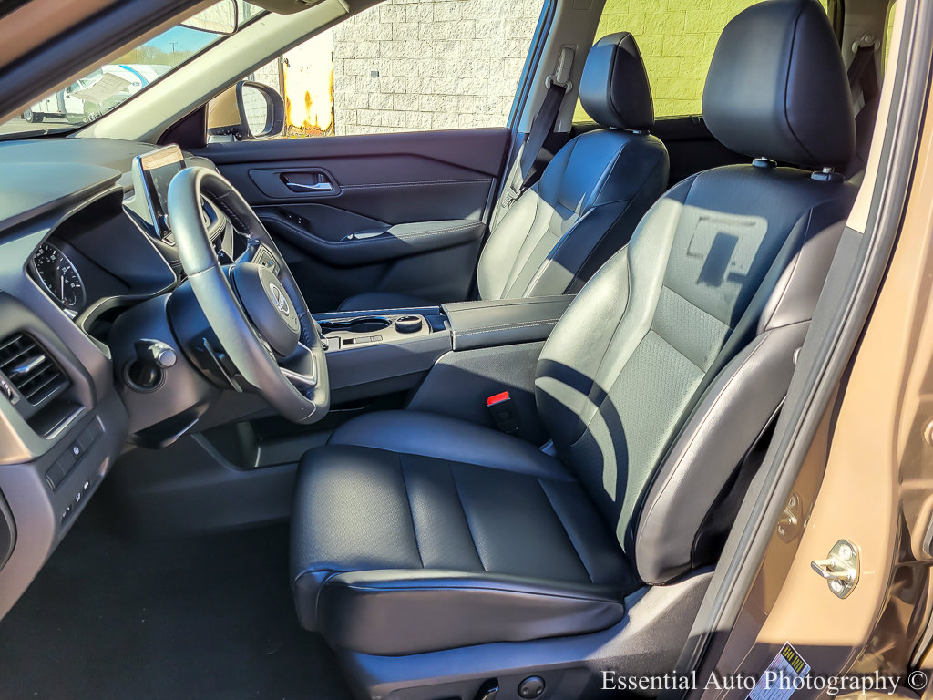 2024 NISSAN ROGUE - Image 8