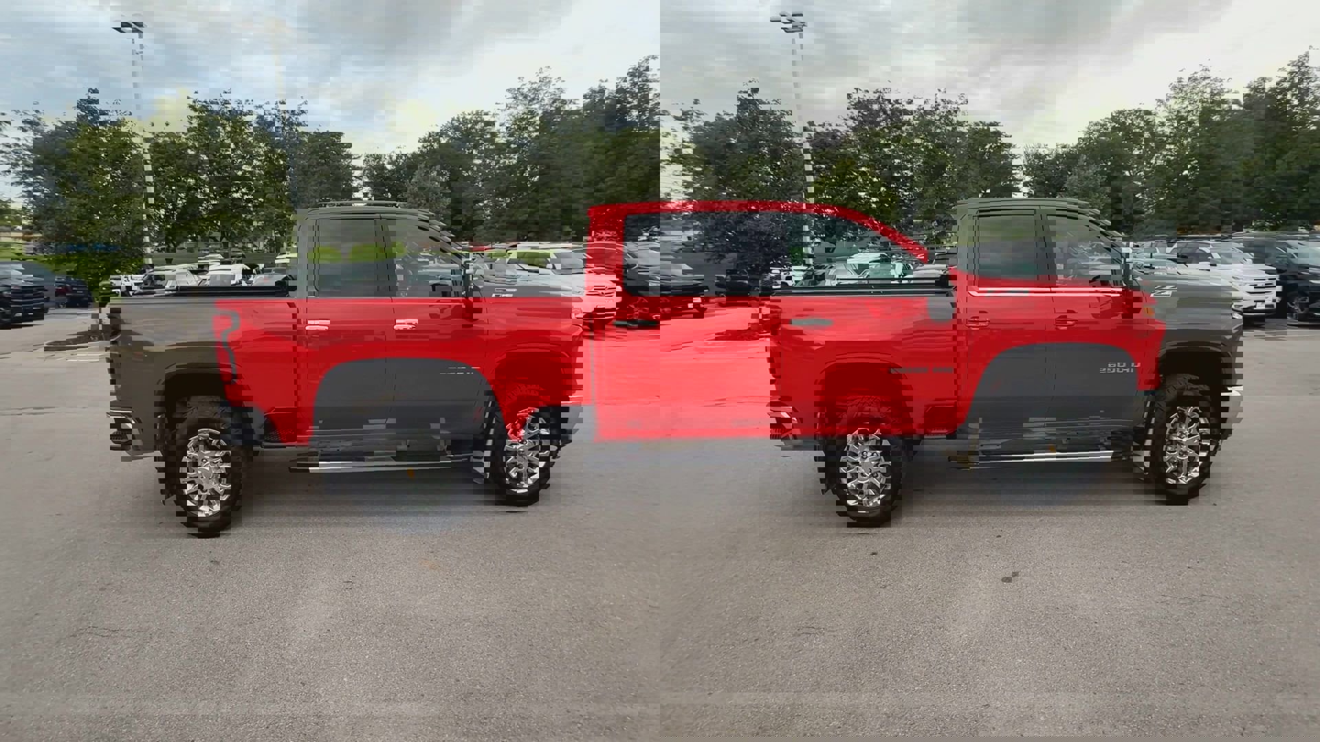 2024 Chevrolet Silverado 2500HD LTZ photo 8