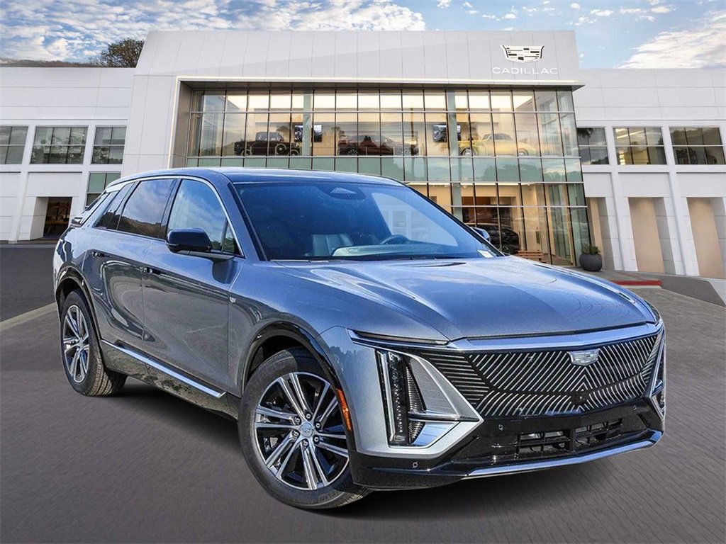 2026 Cadillac LYRIQ Luxury's photo