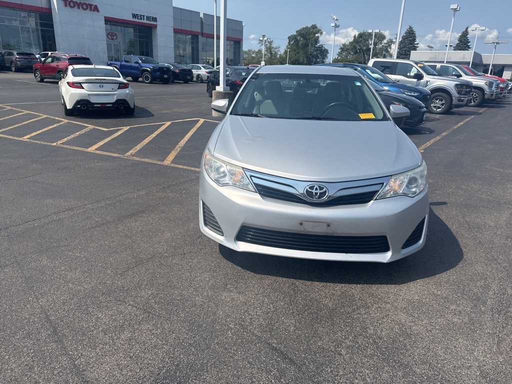 Used 2013 Toyota Camry LE with VIN 4T4BF1FK1DR275236 for sale in Williamsville, NY