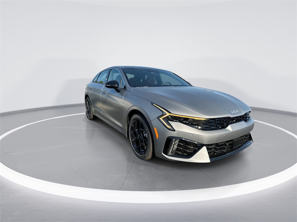 2026 Kia K5 GT photo 2