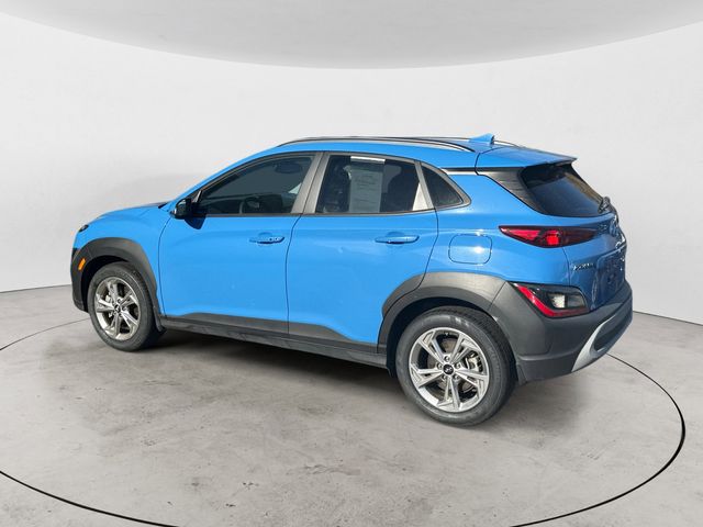 2022 Hyundai Kona SEL photo 3