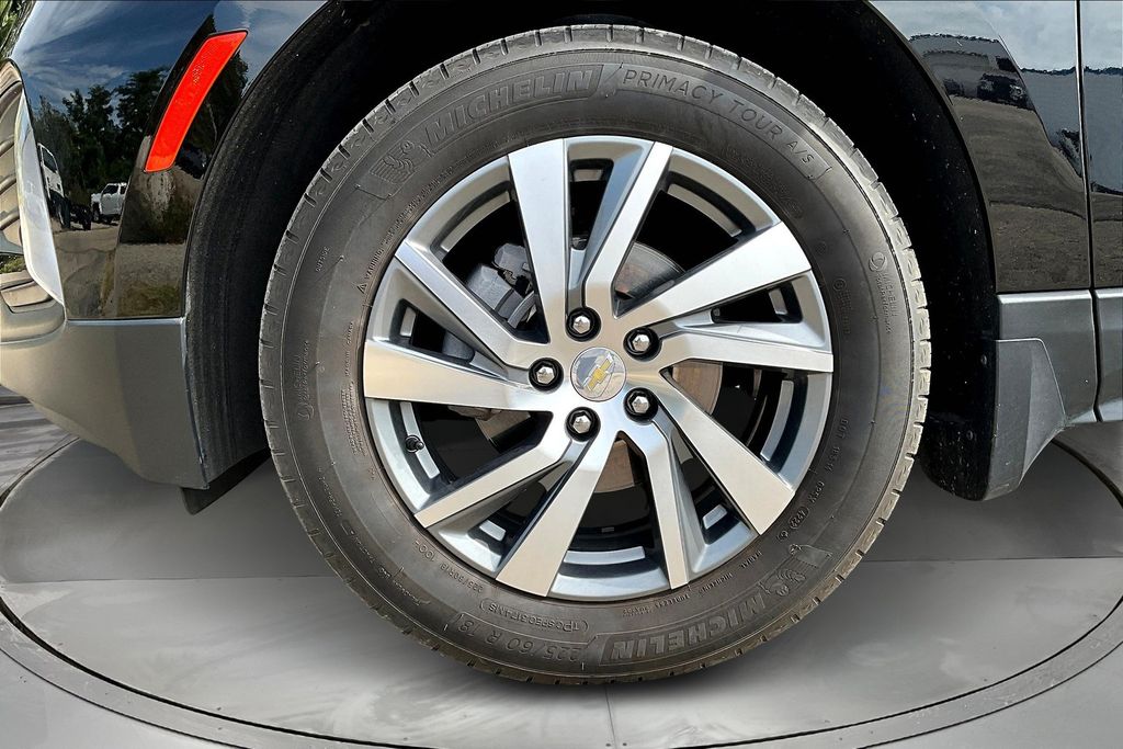 2023 Chevrolet Equinox LT photo 28