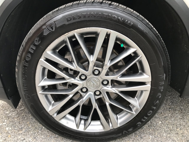 2023 Acura MDX SH-AWD Advance photo 10