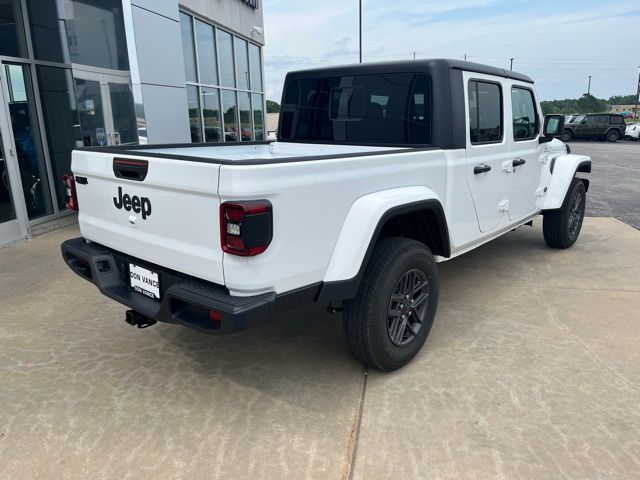 2025 Jeep Gladiator Sport S photo 6