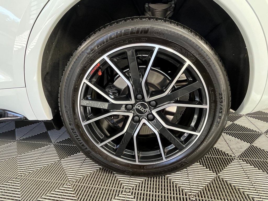 2024 Audi SQ5 Premium Plus photo 8