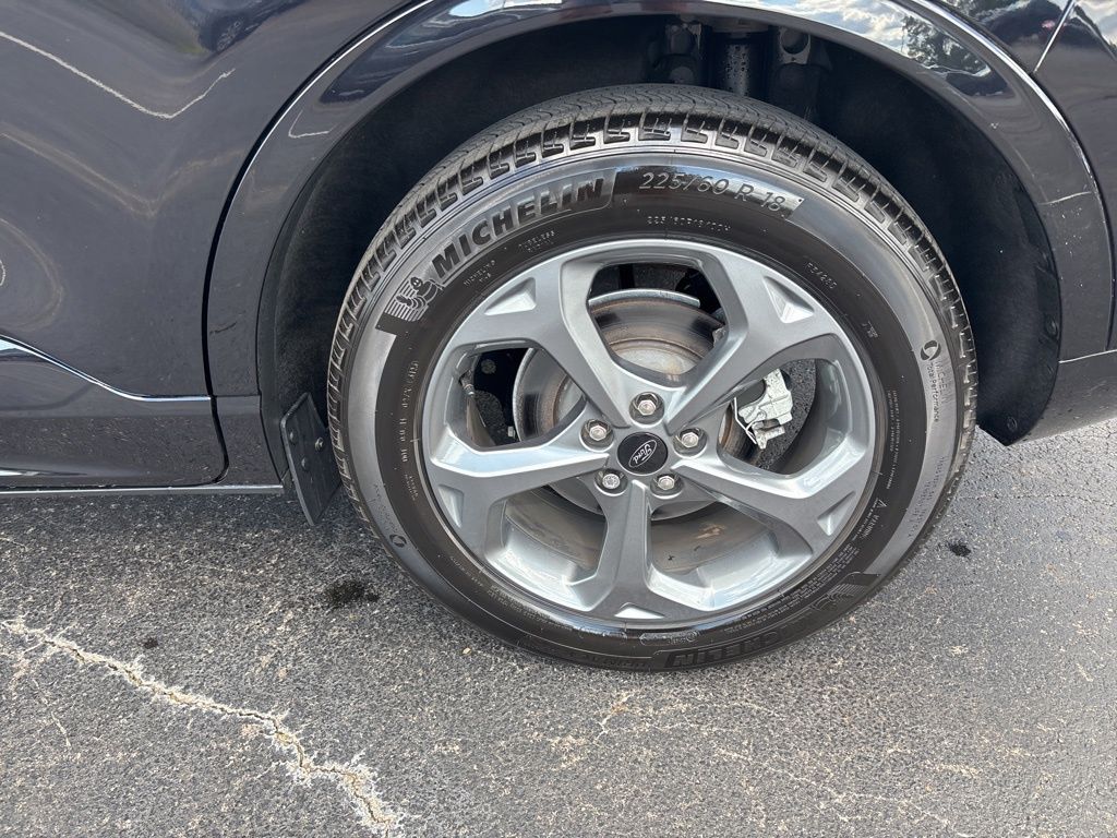 2023 Ford Escape ST-Line photo 9