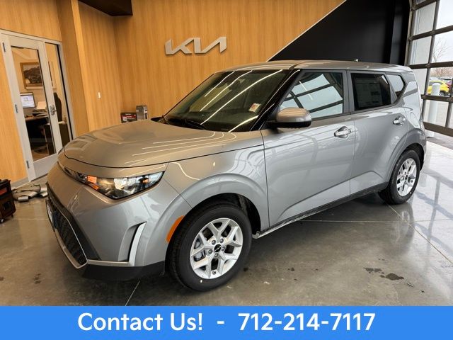 2025 Kia Soul S's photo