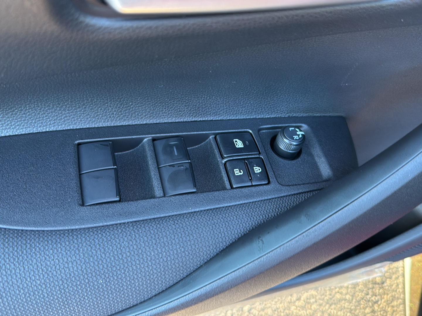 2026 Toyota Corolla SE photo 24