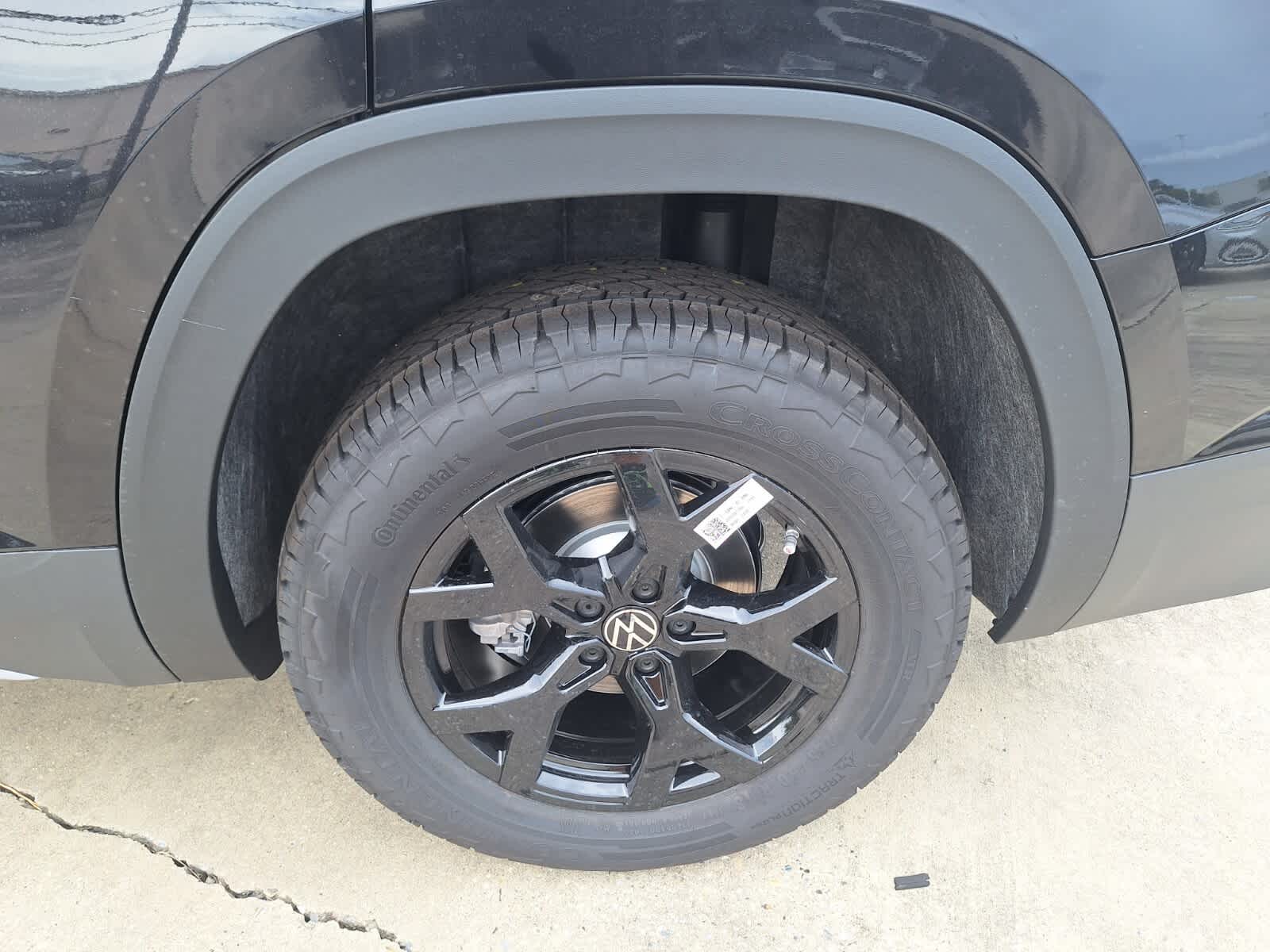 2025 Volkswagen Atlas Peak Edition SE photo 22
