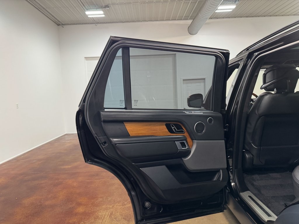 2021 Land Rover Range Rover P525 HSE HSE Westminster Edition photo 40