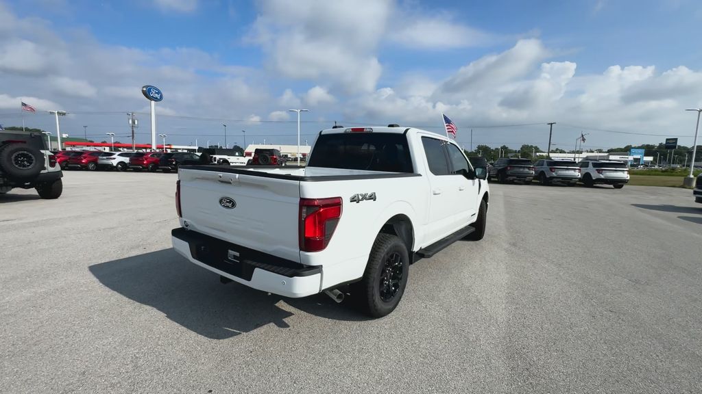 2025 Ford F-150 XLT photo 8