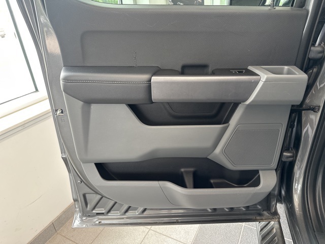 2023 Ford F-150 XLT photo 18